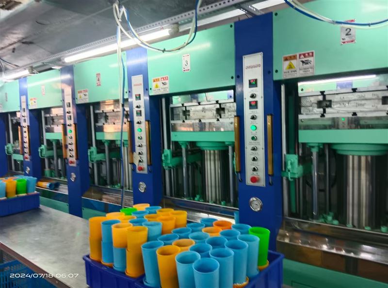求职：鞋厂压楦工作